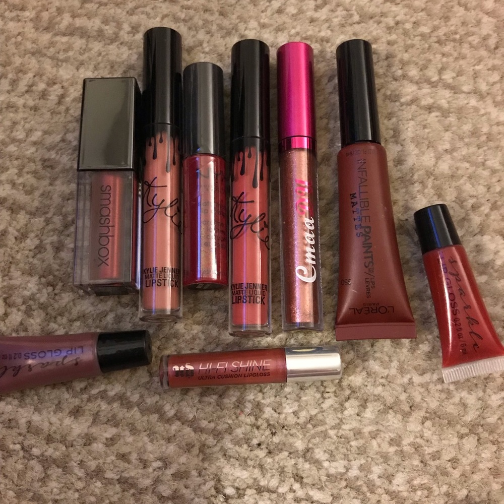Lips lot